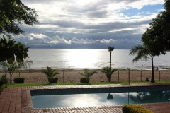 thumbs_Lake-View-2